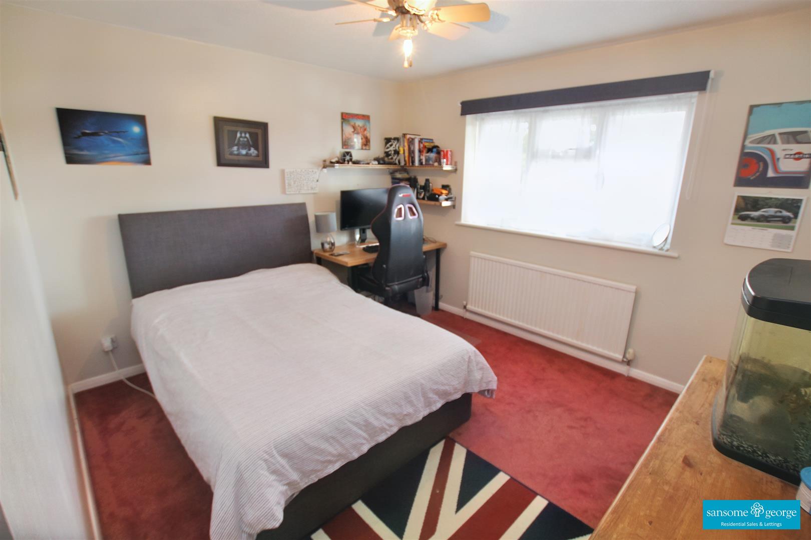 Addiscombe Chase, Tilehurst, Reading